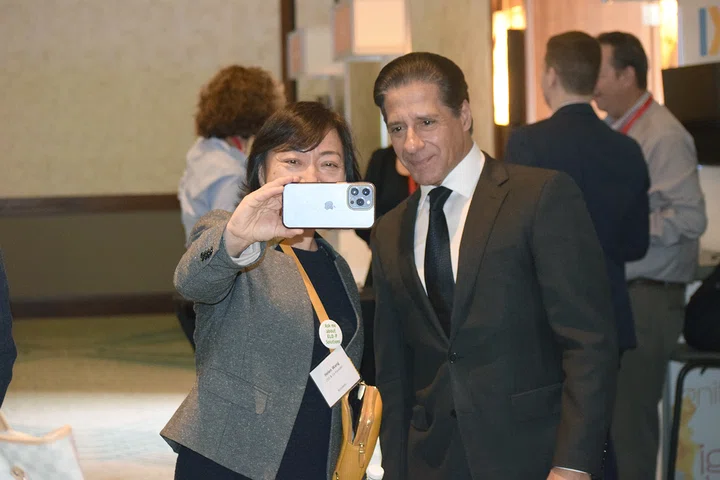 Los Angeles USD Superintendent Alberto Carvalho poses for a selfie.