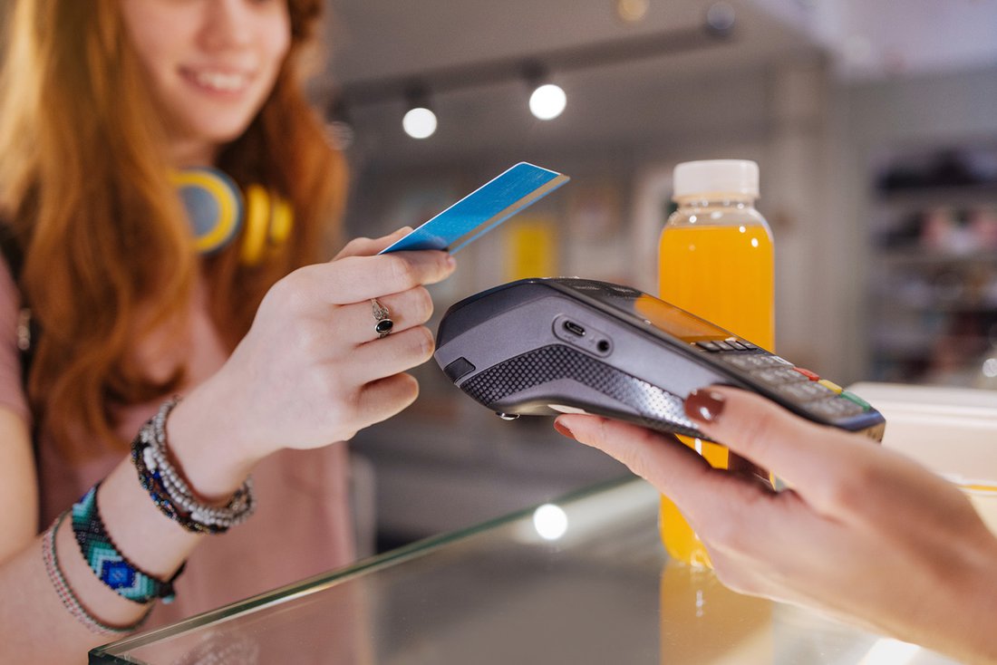 Teen_credit_purchase.jpg