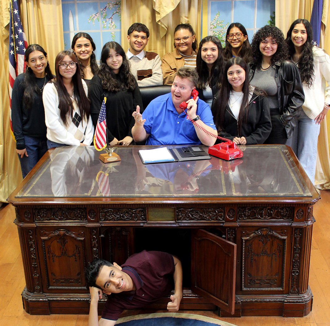 Lawson_AOY_Oval_Office_FRONT.jpg