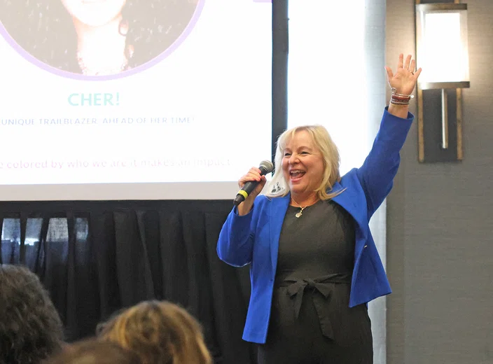 Dr. Benita Scheckel