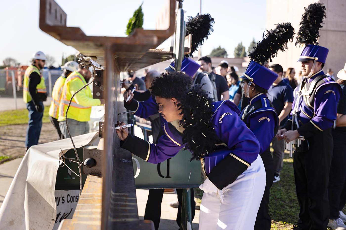 LUSD_Beam_Signing_2.jpg