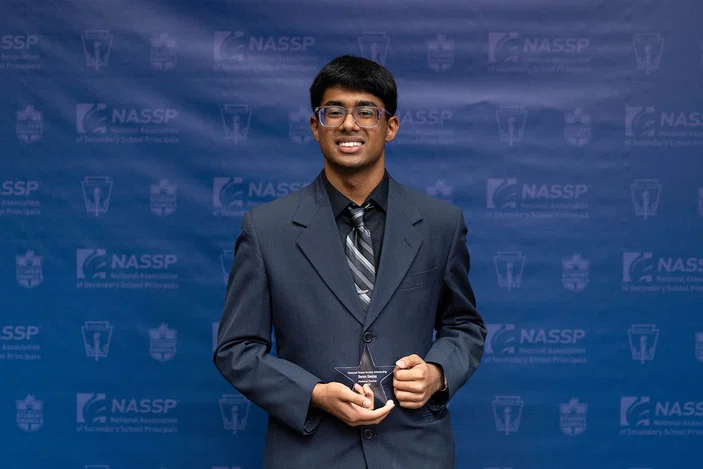NELA_awards_Suren.jpg