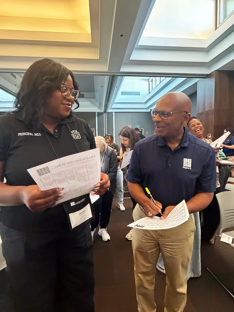 ACSA Past-President Dr. Daryl Camp participates in an ice breaker activity.